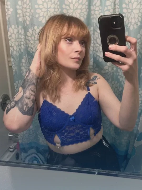 ℯ ℯ OnlyFans Portuguesa. OnlyFans Portugal. @emmaxxxmae