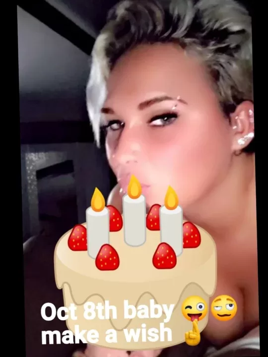 RileyRayRoxie OnlyFans Portuguesa. OnlyFans Portugal. @rileyrayroxie