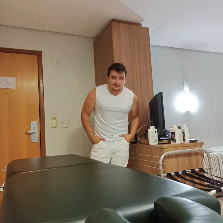 Massagista Parrudo OnlyFans Portuguesa. OnlyFans Portugal. @massagistaparrudo