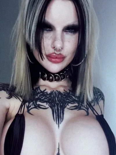 Honeybabe